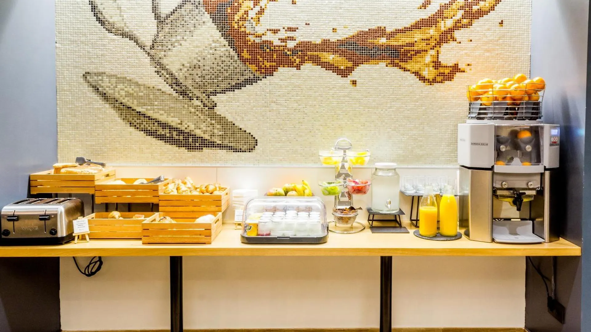 Hotel Boutique Hostemplo Sagrada Familia Barcelona